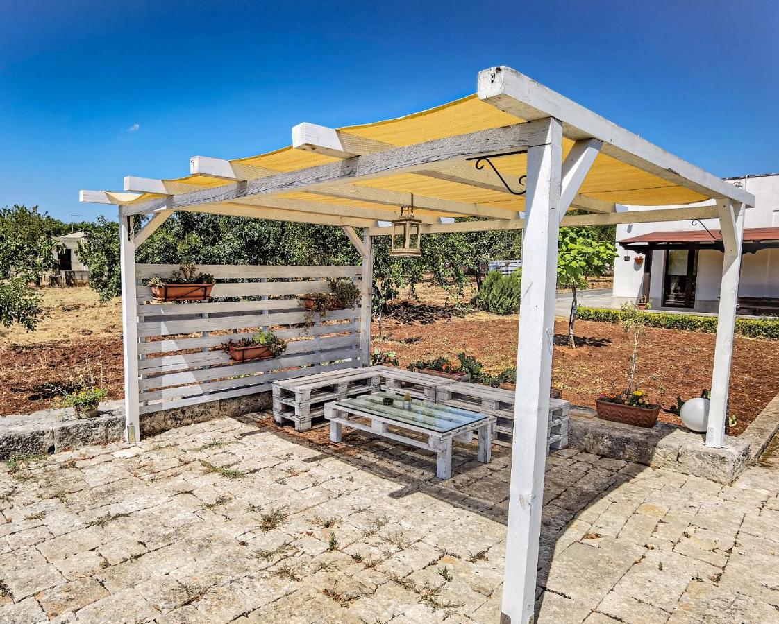 La Corte Del Nonno By Itriahomes Ceglie Messapica Exteriör bild
