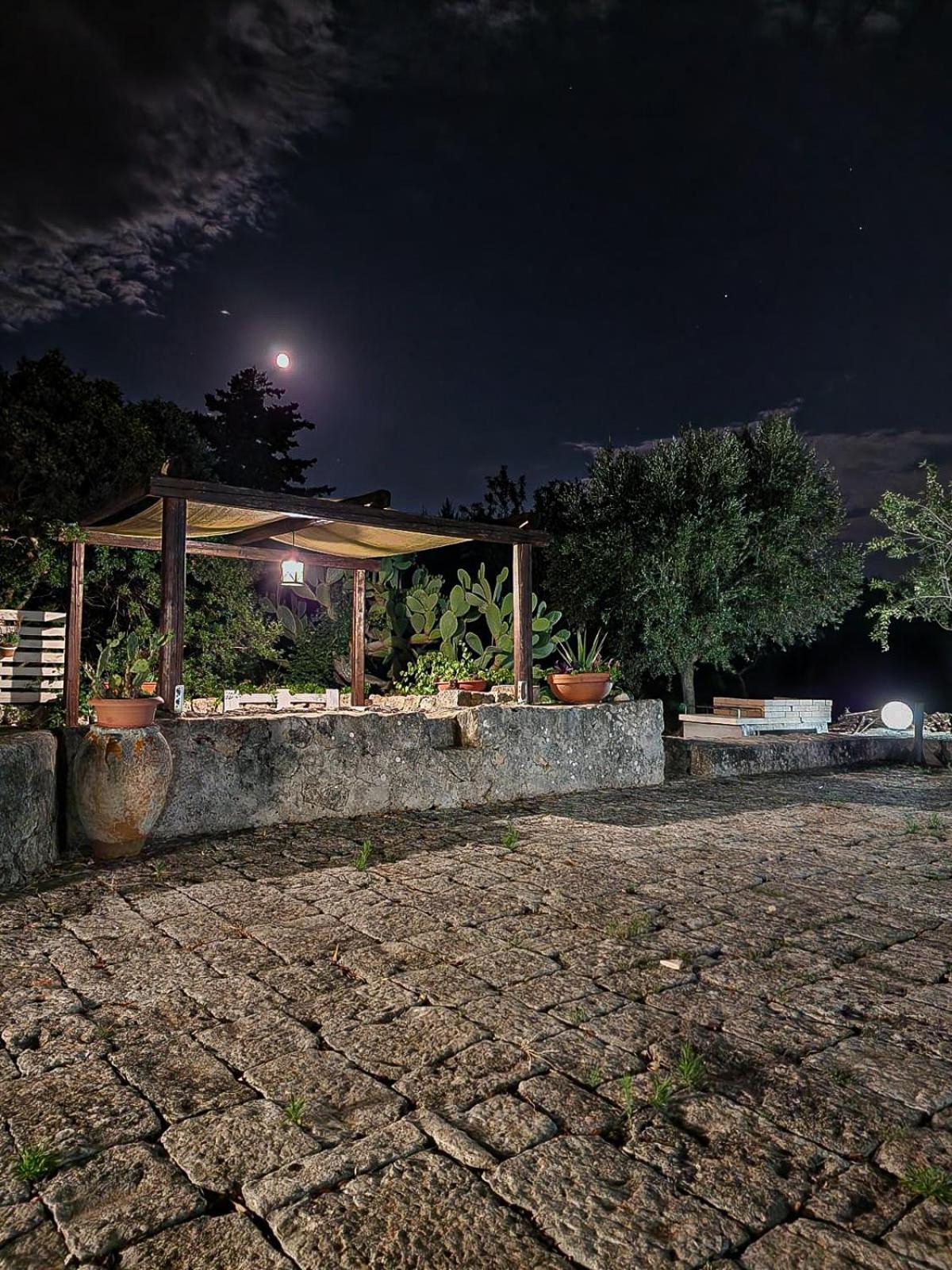 La Corte Del Nonno By Itriahomes Ceglie Messapica Exteriör bild